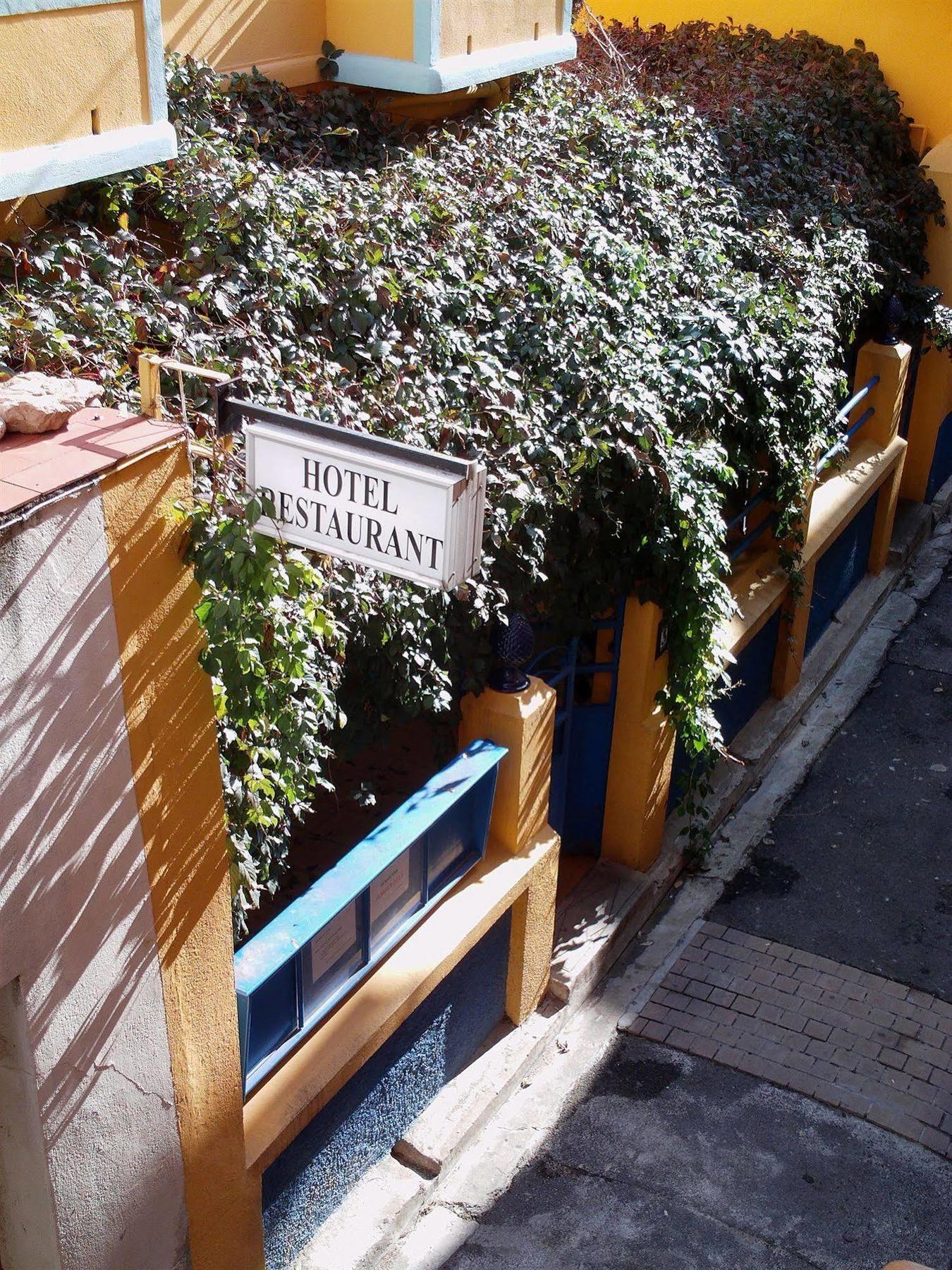 Hotel Restaurant Cortie Thuir Exteriér fotografie